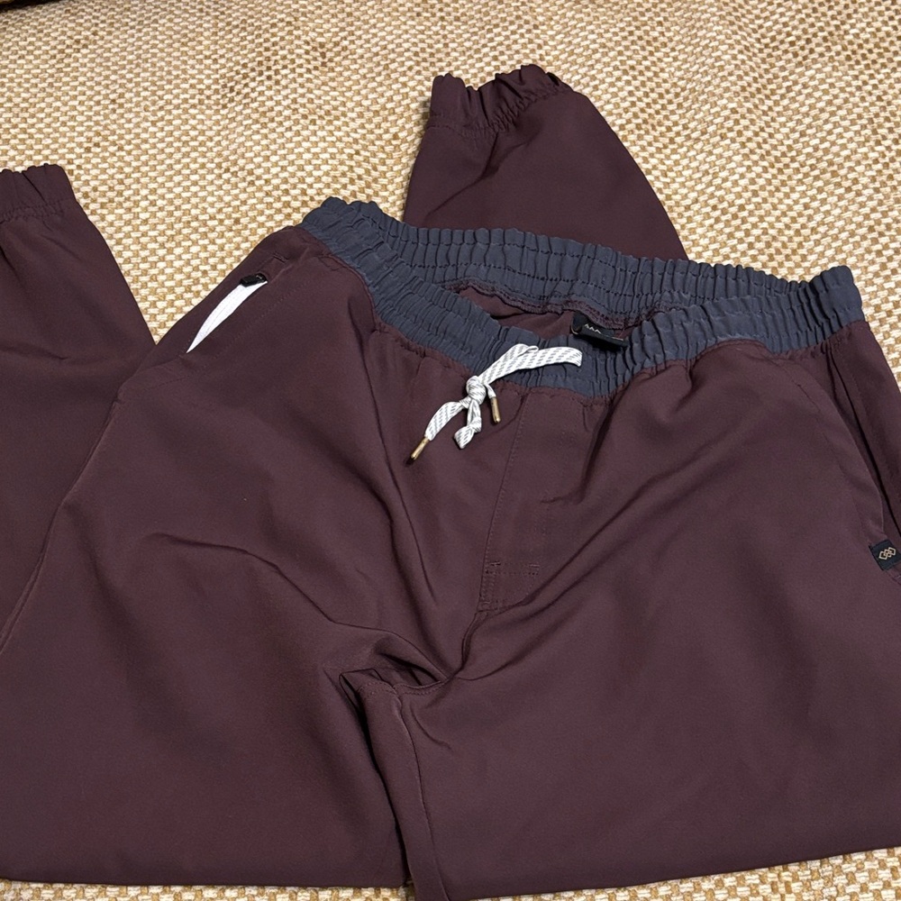 Discovery Men's Maroon Joggers with Charcoal Waistband